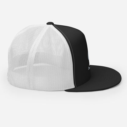 Pleyades gray/white L logoTrucker Cap